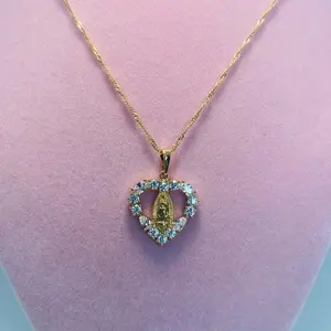 Virgencita Necklace 18K - Perfect for Any Occasion