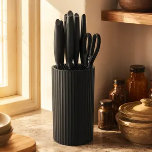 Knife Set, 8-Piece Kitchen Knife Set for Chef, Sharp Knife Set with Universal Knife Block, Anti-Rust Kitchen Knife Block Set, (Black) Stainless Steel Cutting