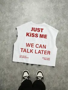 1 Piece Unisex Y2K Sleeveless Graphic Top, "Kiss Me & Talk Later" Full Text Print, Vintage Streetwear Style For Young Men And Women At Concerts And Casual Outings