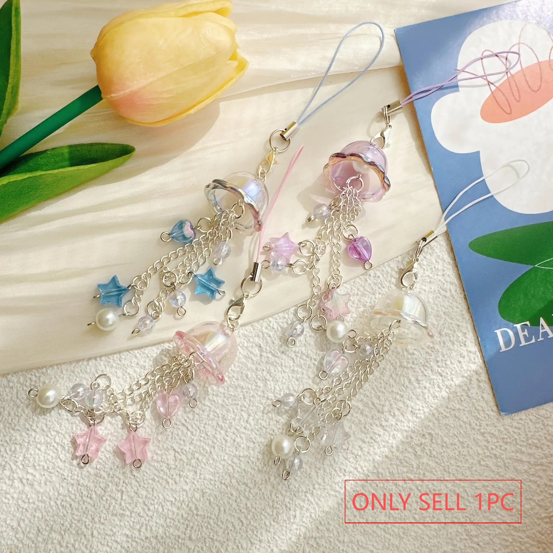 Dreamy Star Jellyfish designed mobile phone chain pendant, equipped with tassels, pentagrams, and heart themed headphone hangers, super easy to match Phone Charm Phone Accessories