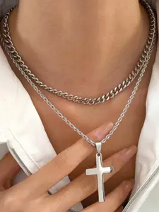 Cross pendant keel Fried Dough Twists double-layer necklace Dainty Layering Jewelry is suitable for daily wear, holiday dating and other occasions, and it is also a small surprise gift