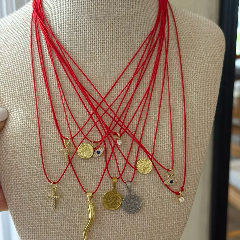 Hilo rojo necklace