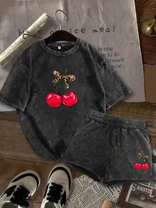 Women's Summer Casual Geometric Print Short Sleeve Round Neck Top & Shorts Matching Set, Fitted Regular Fit Two-Piece