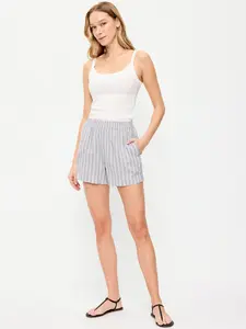 Old Navy Women's High-Waisted Linen-Blend Shorts -- 3.5-inch inseam