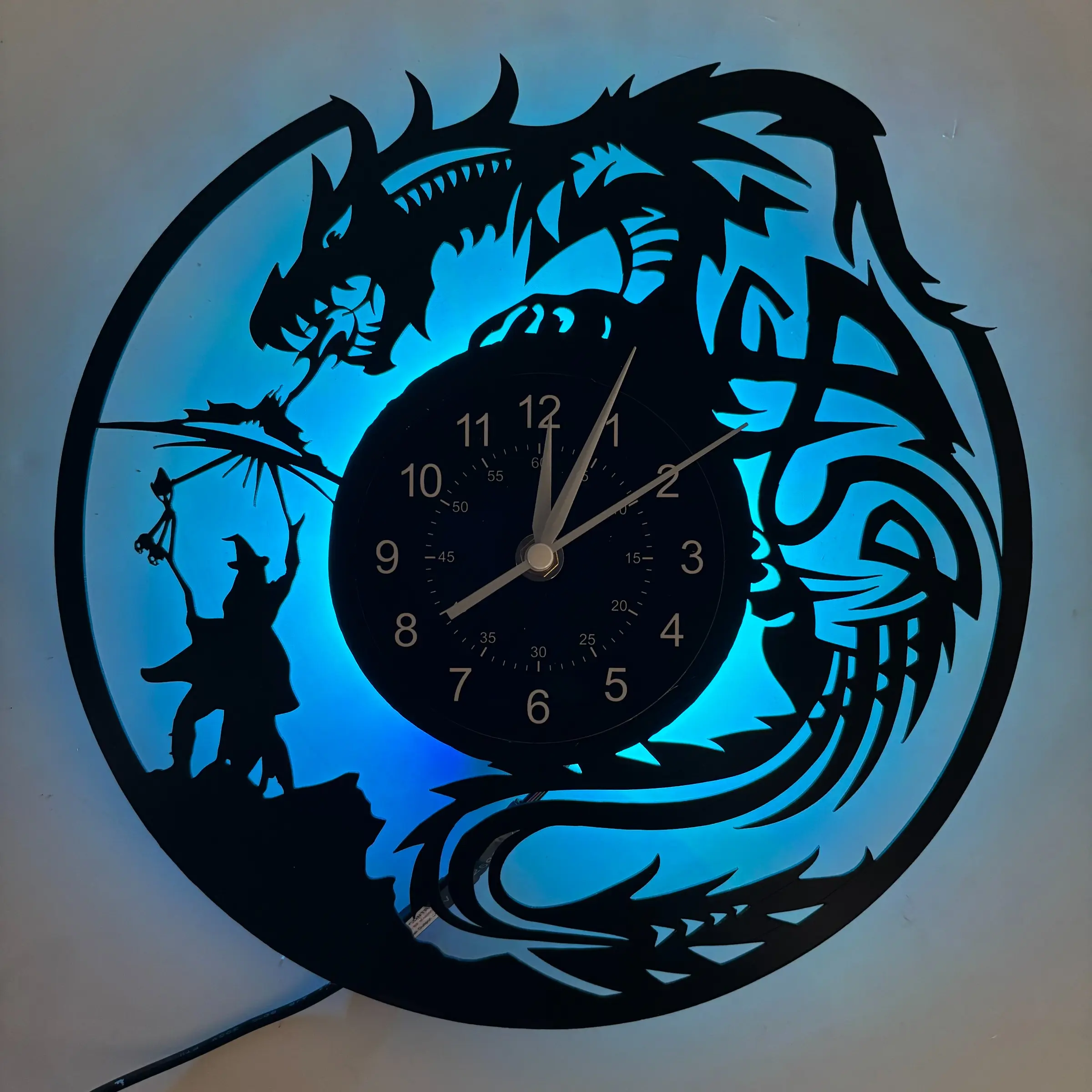 Dragon Wizard Theme Vinyl Wall Clock, Decorative Clock, Silent Running, Batteries Not Included, Home Decor Decoration for Bedrooms Living Rooms Cafes, Ideal Gift