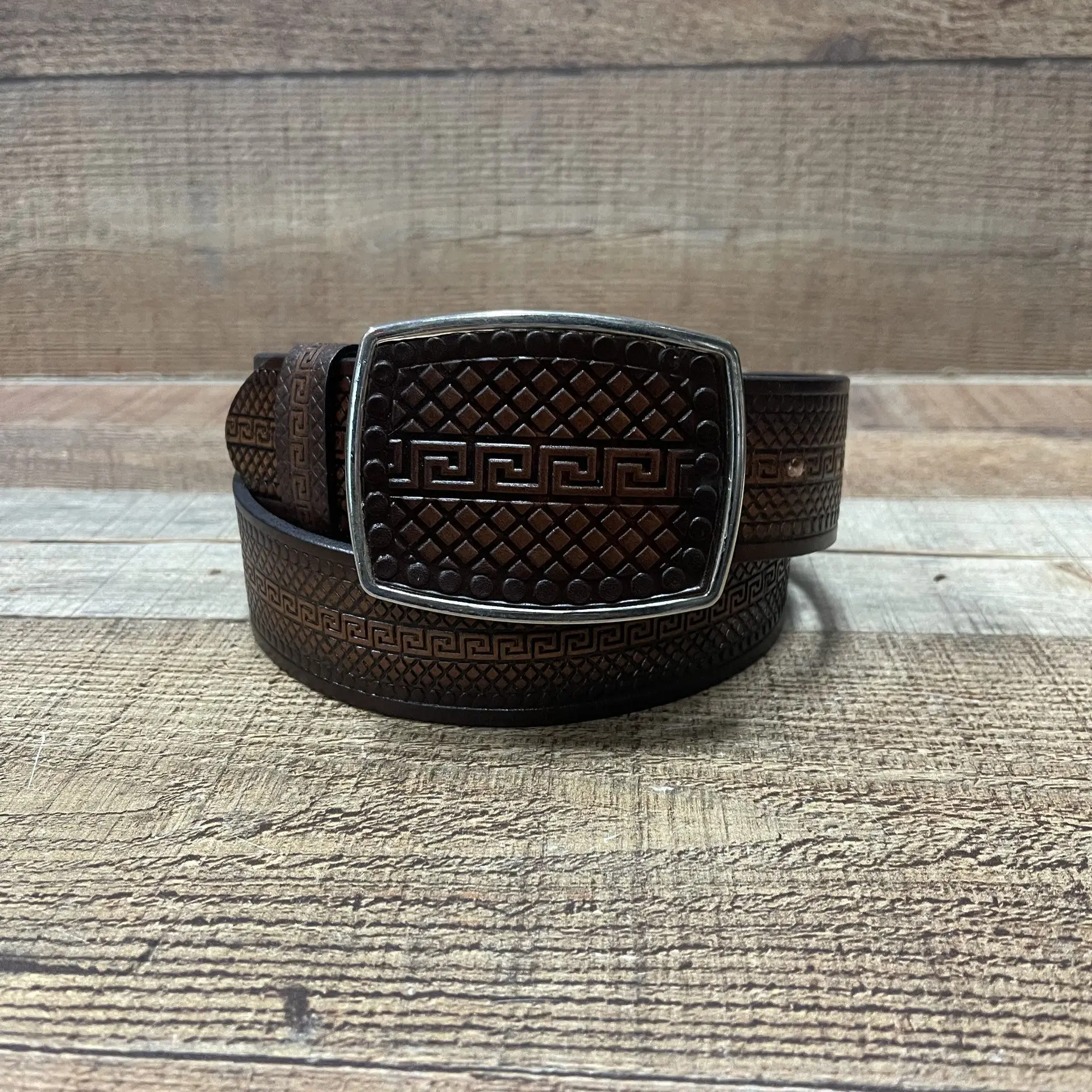 Men's Western Cowboy Belt with Square Buckle Cinto Hebilla Cuadrada Laberinto
