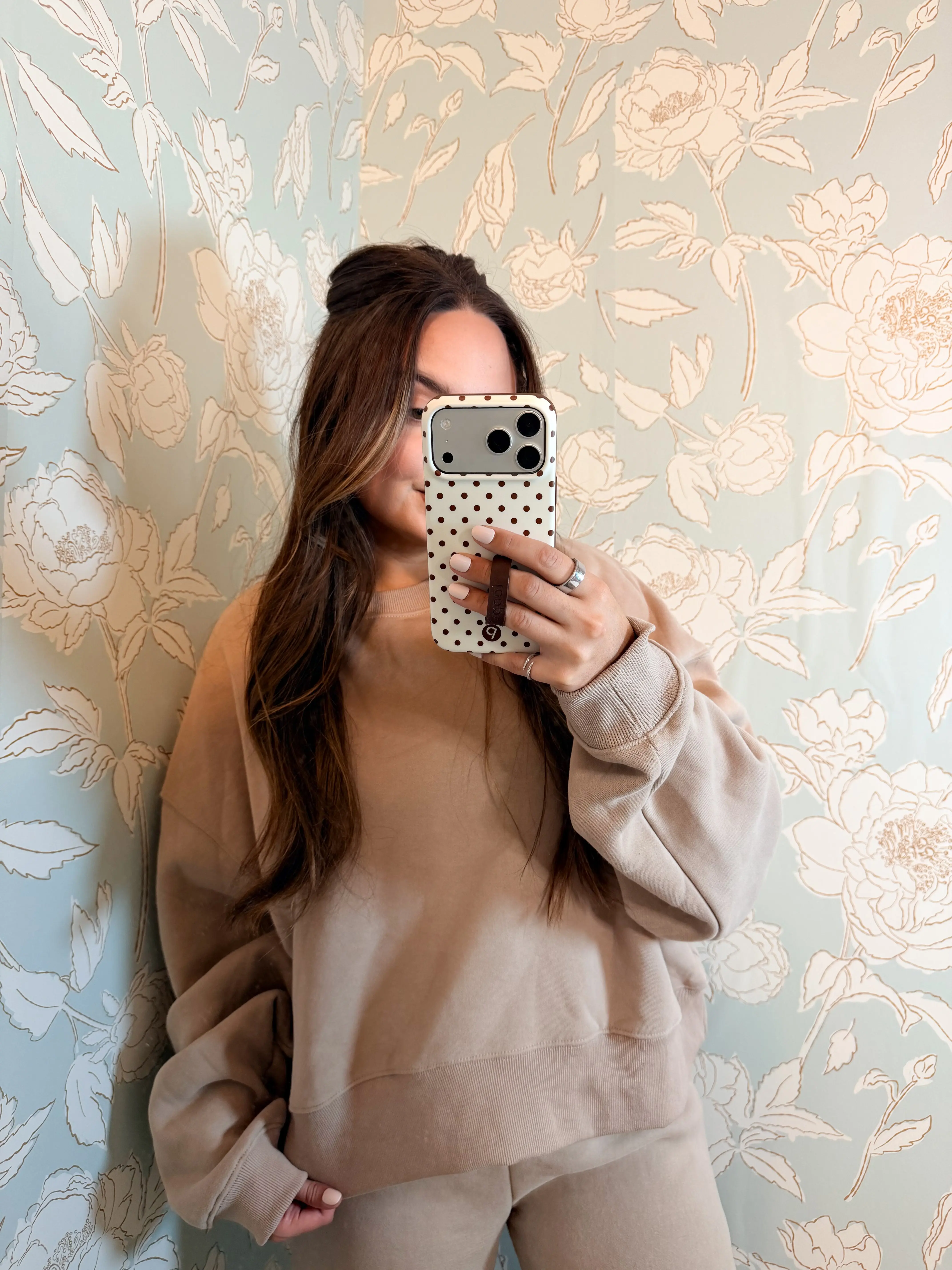 For the best dropped shoulder sweatshirt tan