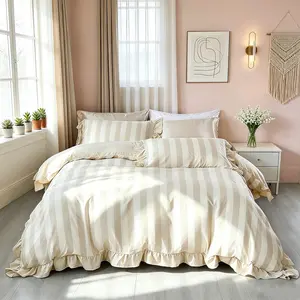 Rustic Striped Ruffle Design 3-Piece Duvet Cover Set, Includes 1 Duvet Cover and 2 Pillowcases, No Insert Soft and Comfortable Bedding for Home Bedroom Decor, Perfect Birthday Gift