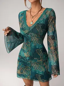 Women’s Teal Paisley Print Mini Dress with V-Neck and Long Sleeves for Casual Wear