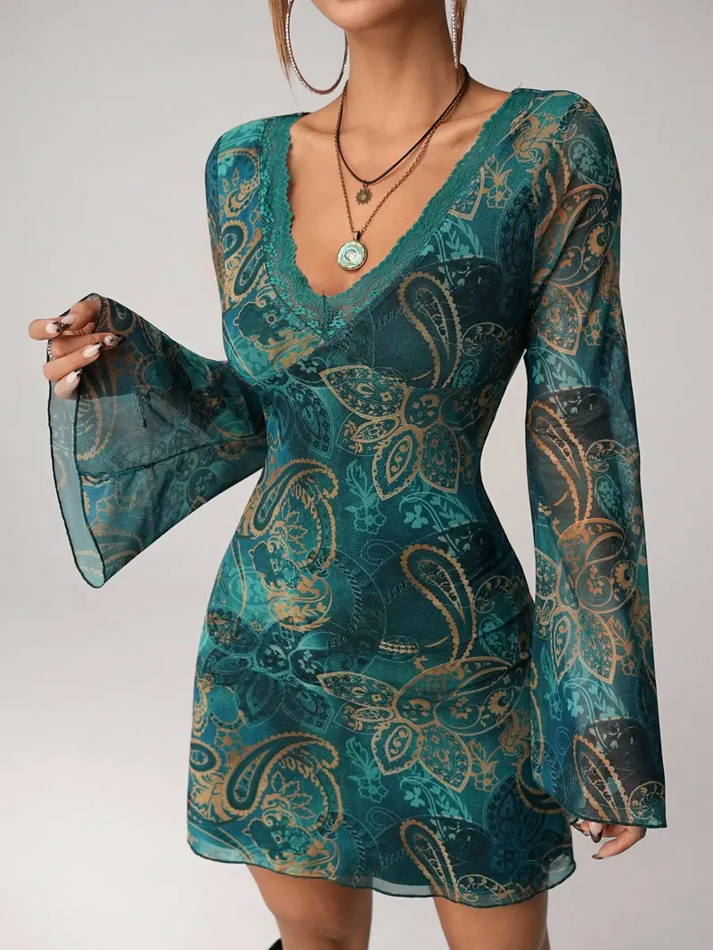 Women’s Teal Paisley Print Mini Dress with V-Neck and Long Sleeves for Casual Wear