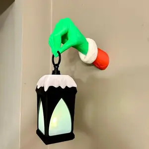 The Gr!nch Lantern Holder