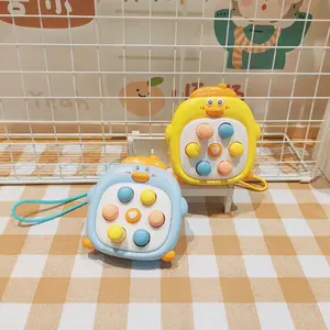 1PC Little Yellow Duck Squirrel Decompression Creative Keychain, ABS Material Radish Squirrel Decompression Keychain, Christmas Creative Gifts for Family and Friends, Bag Hangers, Car Key Hangers