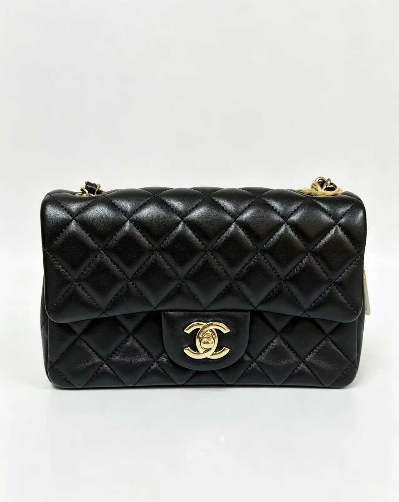Pre-owned CHANEL Classic Flap Mini Rectangular (20cm) Black Lambskin Light Gold Hardware
