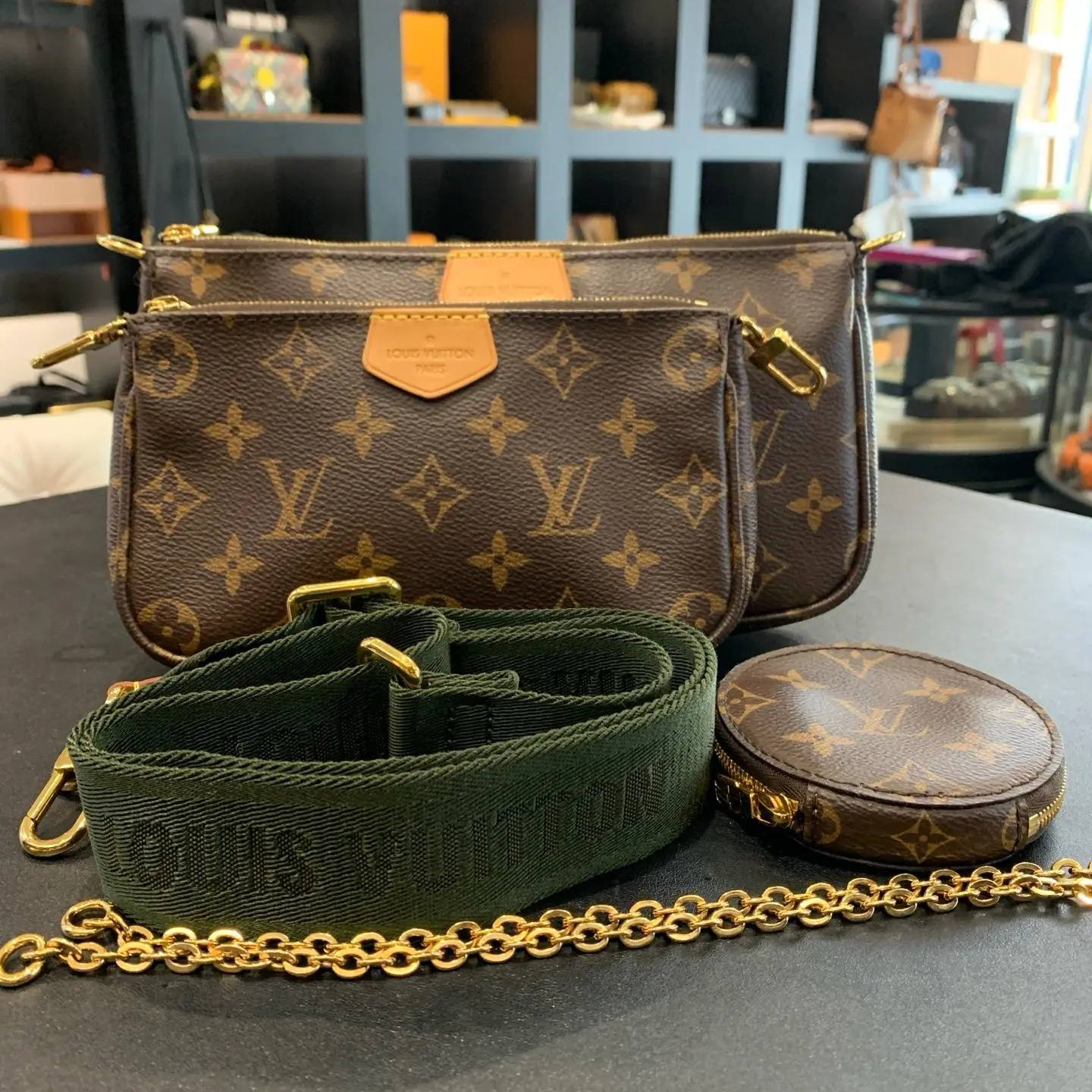 Pre-owned Louis Vuitton Multi Pochette Accessoires Monogram with Khaki Strap XH 23850130