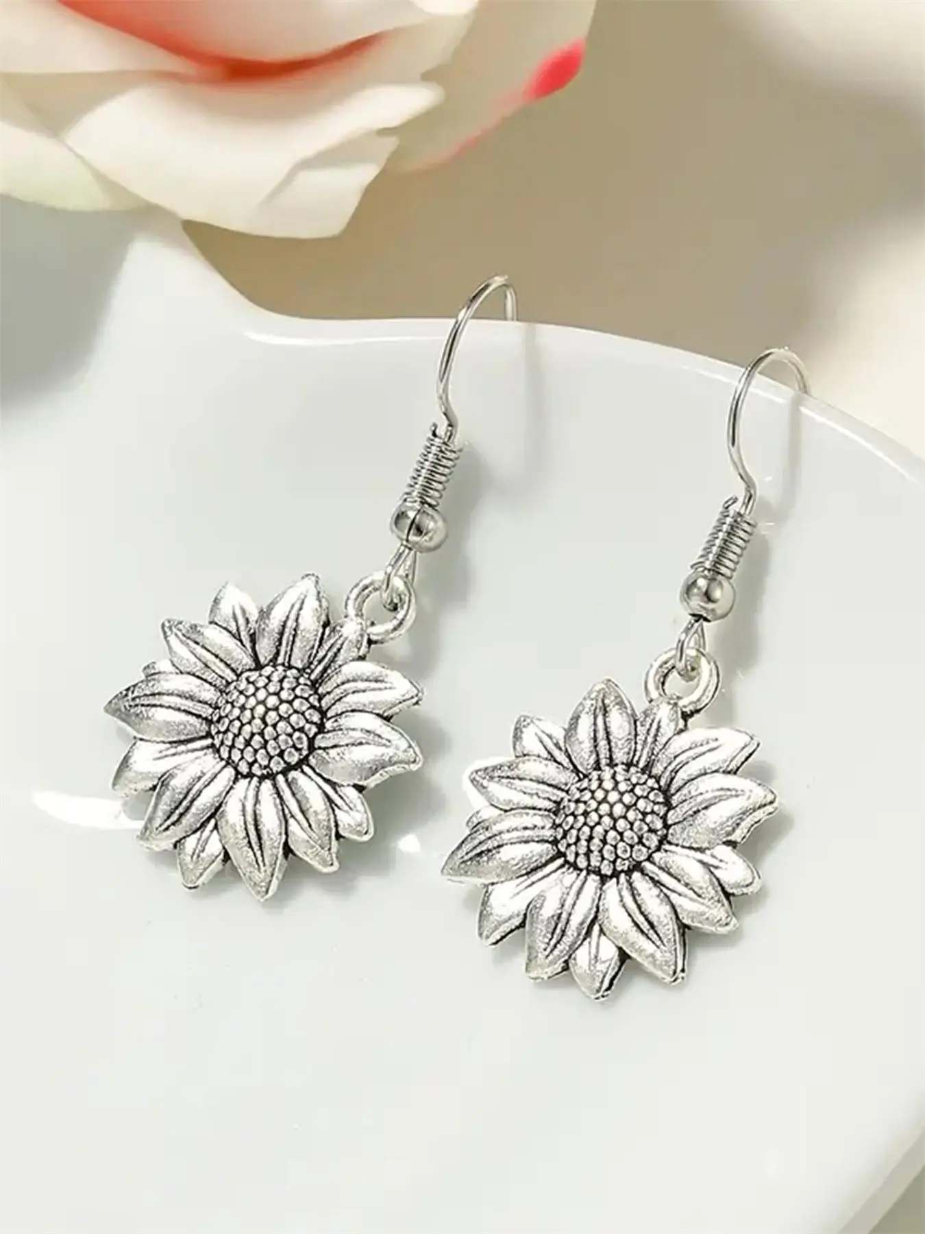1 Pair Flower Shape Decorative Drop Earrings, Vintage Boho Jewelry for Women