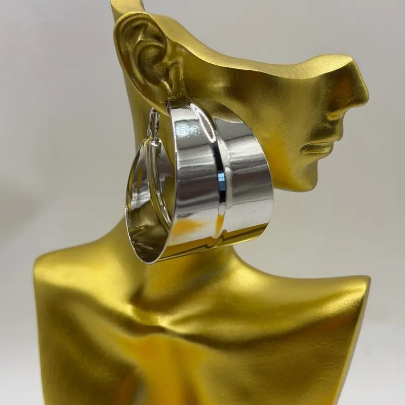 Caligirl Chunky Hoop Earrings ~Silver