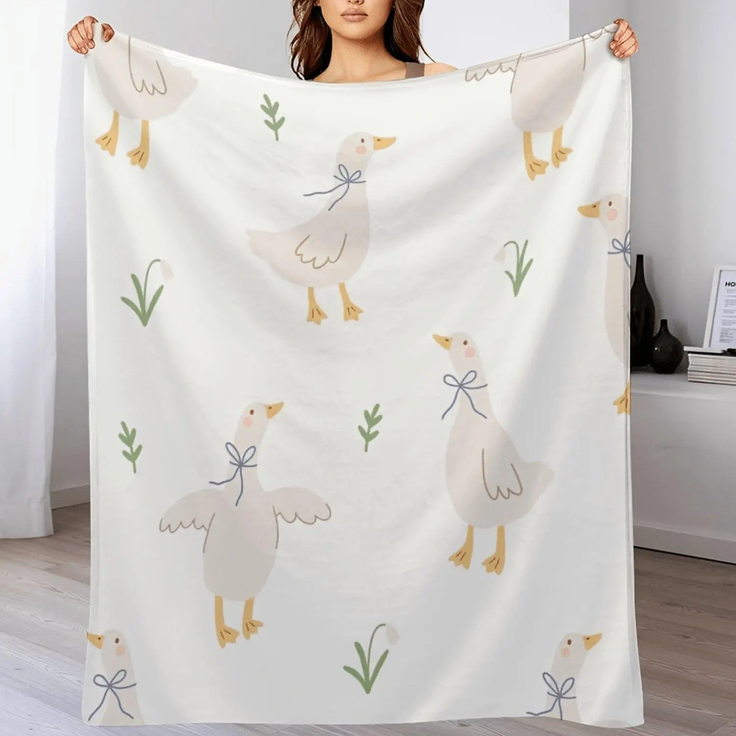 Soft Throw Blanket with Cute Goose and Spring Greenery Floral Flannel Pattern, Suitable for Sofa and Bed, All-season Home Decor for Men and Women, Polyester Material with Digital Printing, Machine Washable, Warm and Cozy for a Restful Sleep