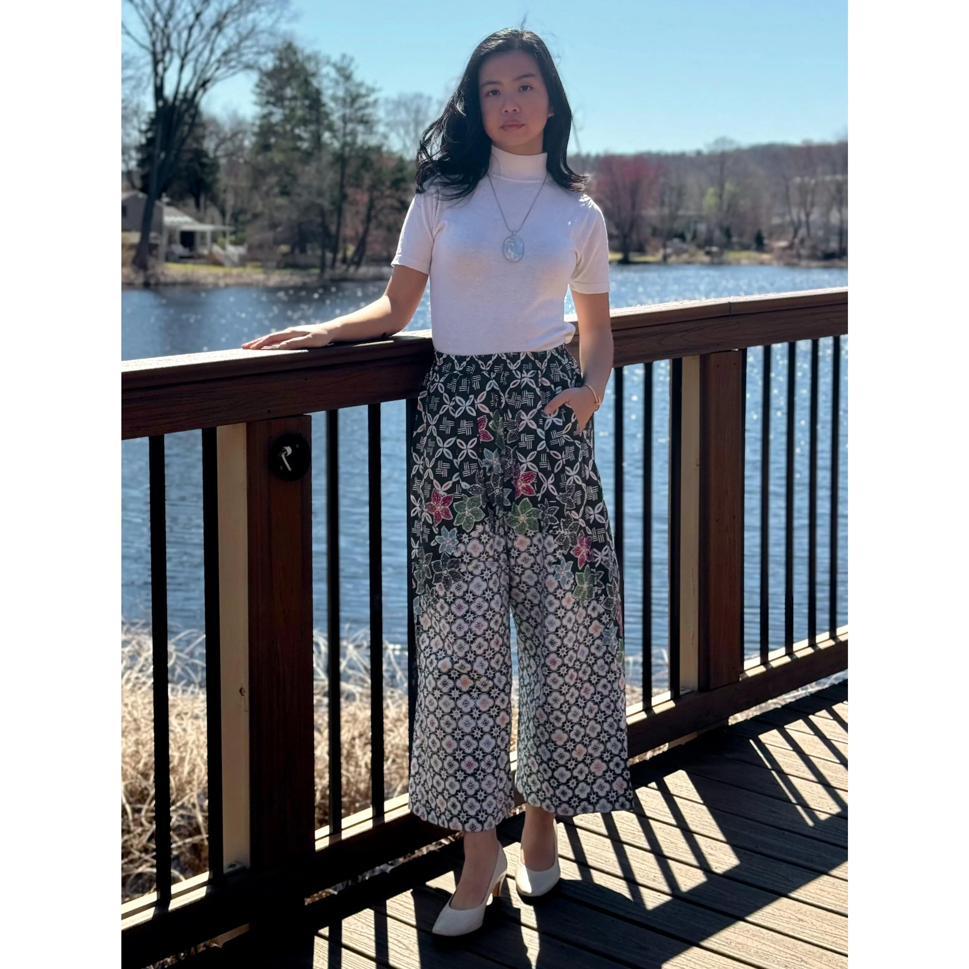Nami High-Waisted Barrel Ankle Batik Pants