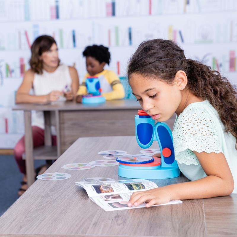 Educational Insights GeoSafari Jr. Kidscope, Kids Microscope, STEM Toy, Gift For Boys & Girls, Ages 5+