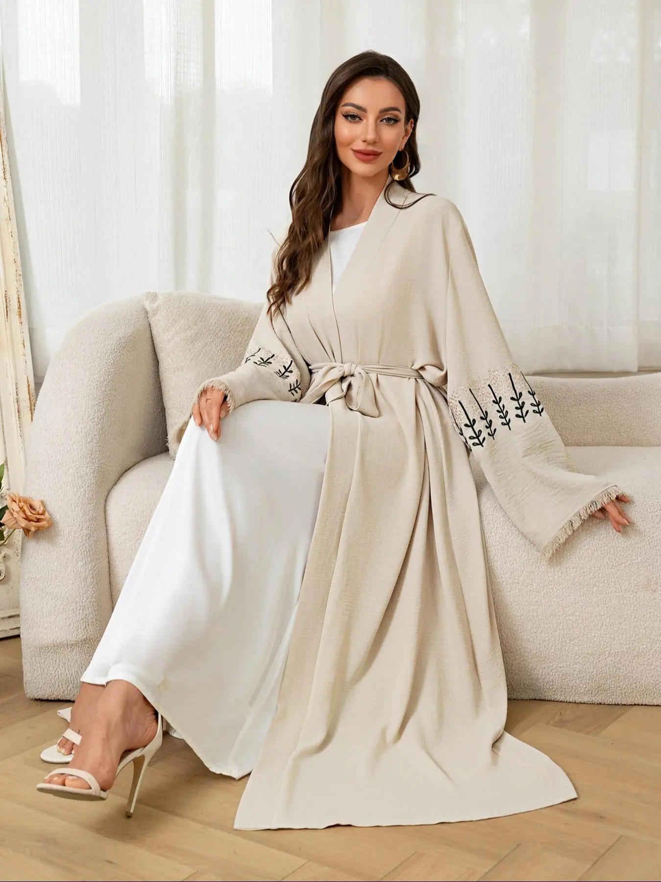 Women's Leaf Embroidery Abaya, Loose Abayas, Modest Long Sleeve Belted Abaya for Daily Wear, Islamic Modesty Clothes, Ladies Islamic Clothing Modesty Muslim Clothing for All Seasons