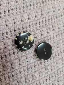18mm Grass Resin Two Hole Button