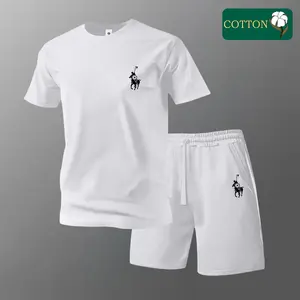 Men's 2-Piece Menswear Short-Sleeve Round Neck T-Shirt and Shorts Set, American Street-Style Graphic Design, Breathable Lightweight Cotton Fabric for Surfing, Running