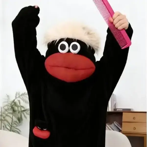 Unique plus size pajamas with comb, fun themed jumpsuit, thick sausage fur robe, home clothes, jumpsuit and washable wig, suitable for both men and women as Valentine's Day giftsRAIMENTRY Unique plus size pajamas with comb, fun themed jumpsuit, thick sausage fur robe, home clothes, jumpsuit and washable wig, suitable for both men and women as Valentine's Day giftsRAIMENTRY