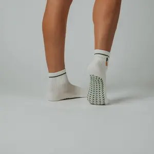 Fineapple Grip Socks