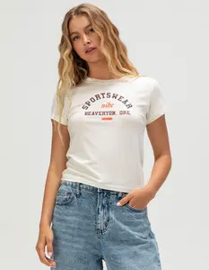 NIKE Sportswear Womens Slim Fit Tee