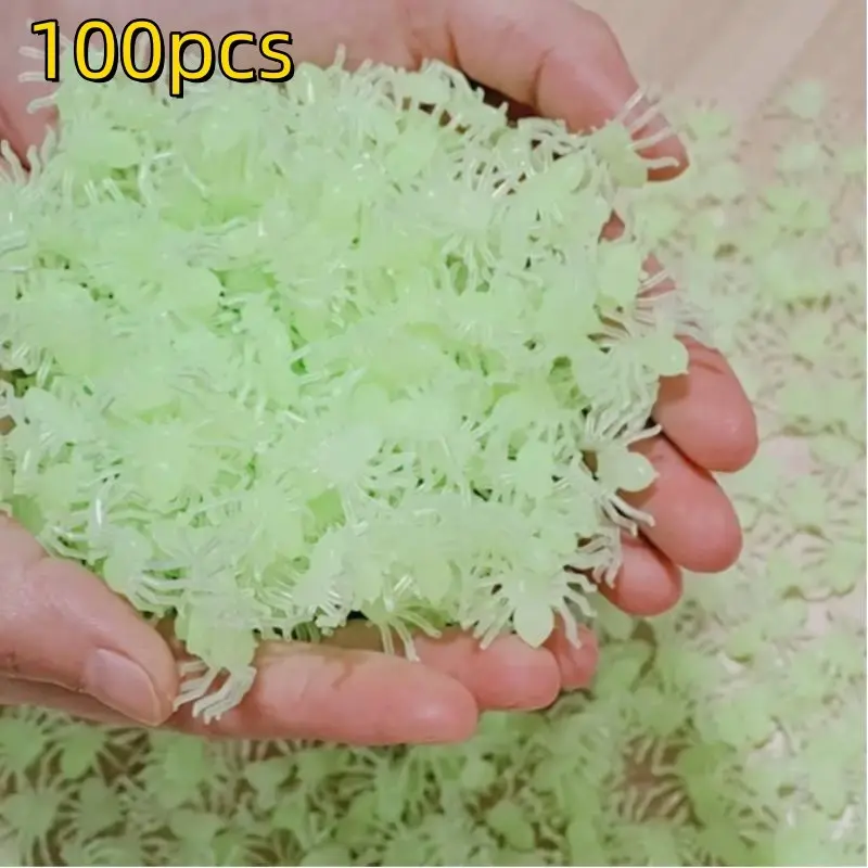 100 Glowing Spiders Plastic Halloween Decorations, Indoor Outdoor Prank Props, Fun Holiday Home Garden Party Accessories No Power Needed