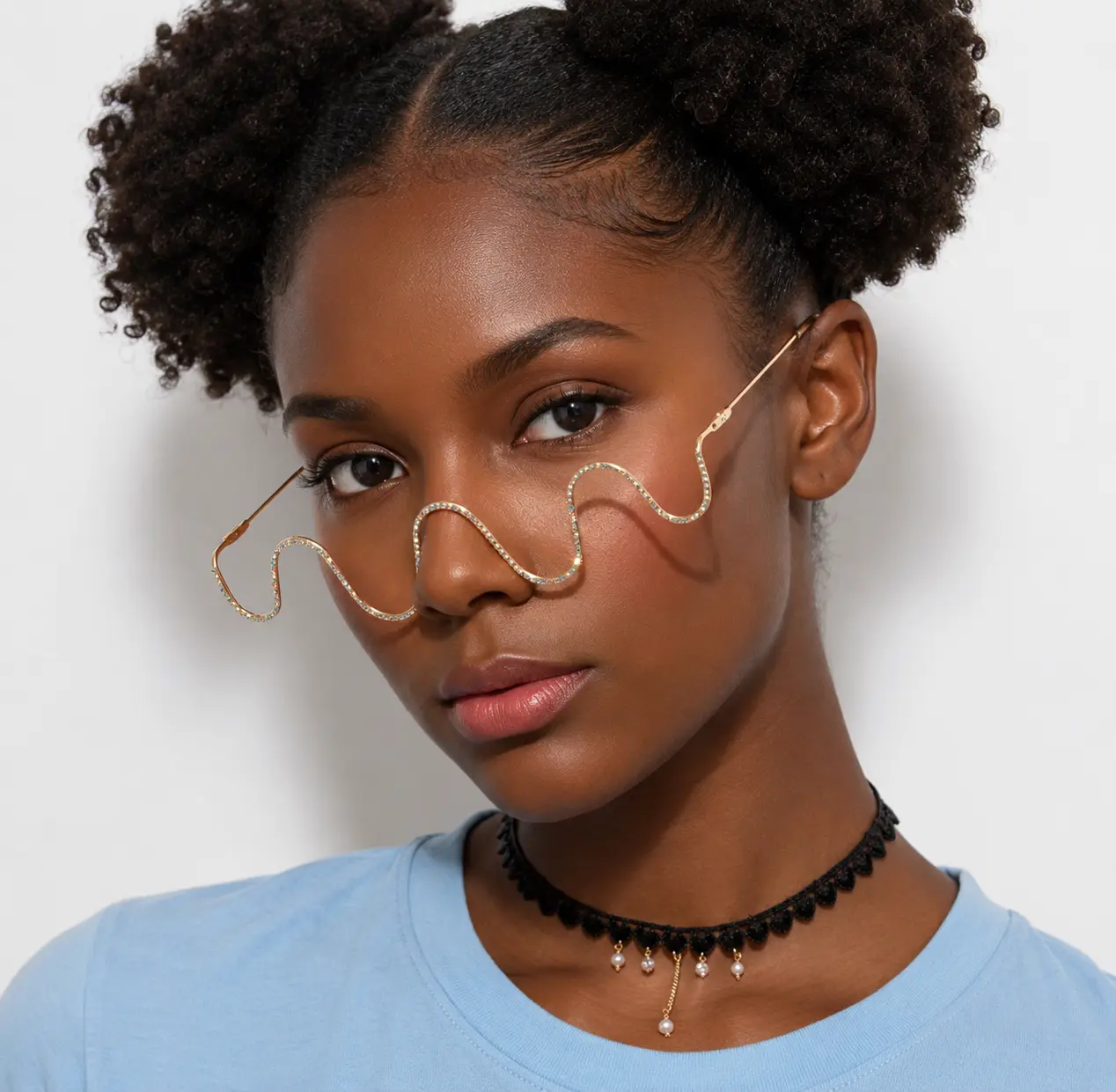 No Shade Flirty Rhinestone Frames