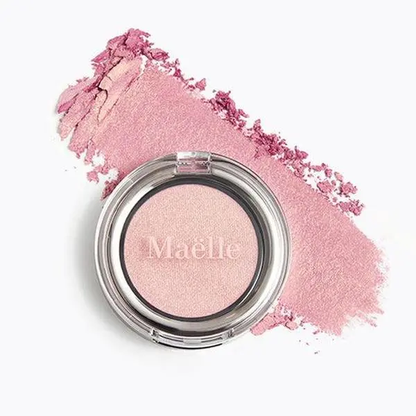 Maelle LIGHT BEAM BLUSH - SINGLE — Soft Pink shade is infused with light-reflecting Gold Shimmer - Blush Highlighter Glitter Single