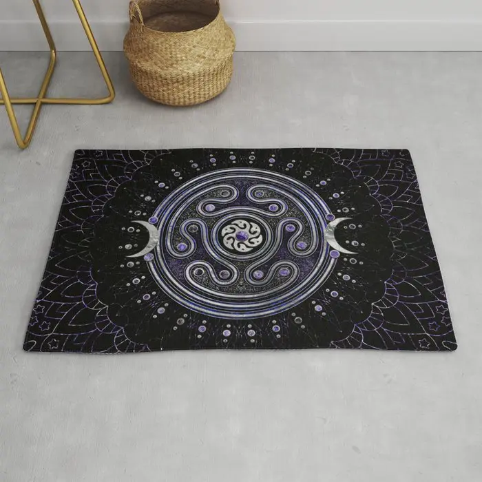 Hecate Wheel Ornament with Amethyst and Silver Doormat