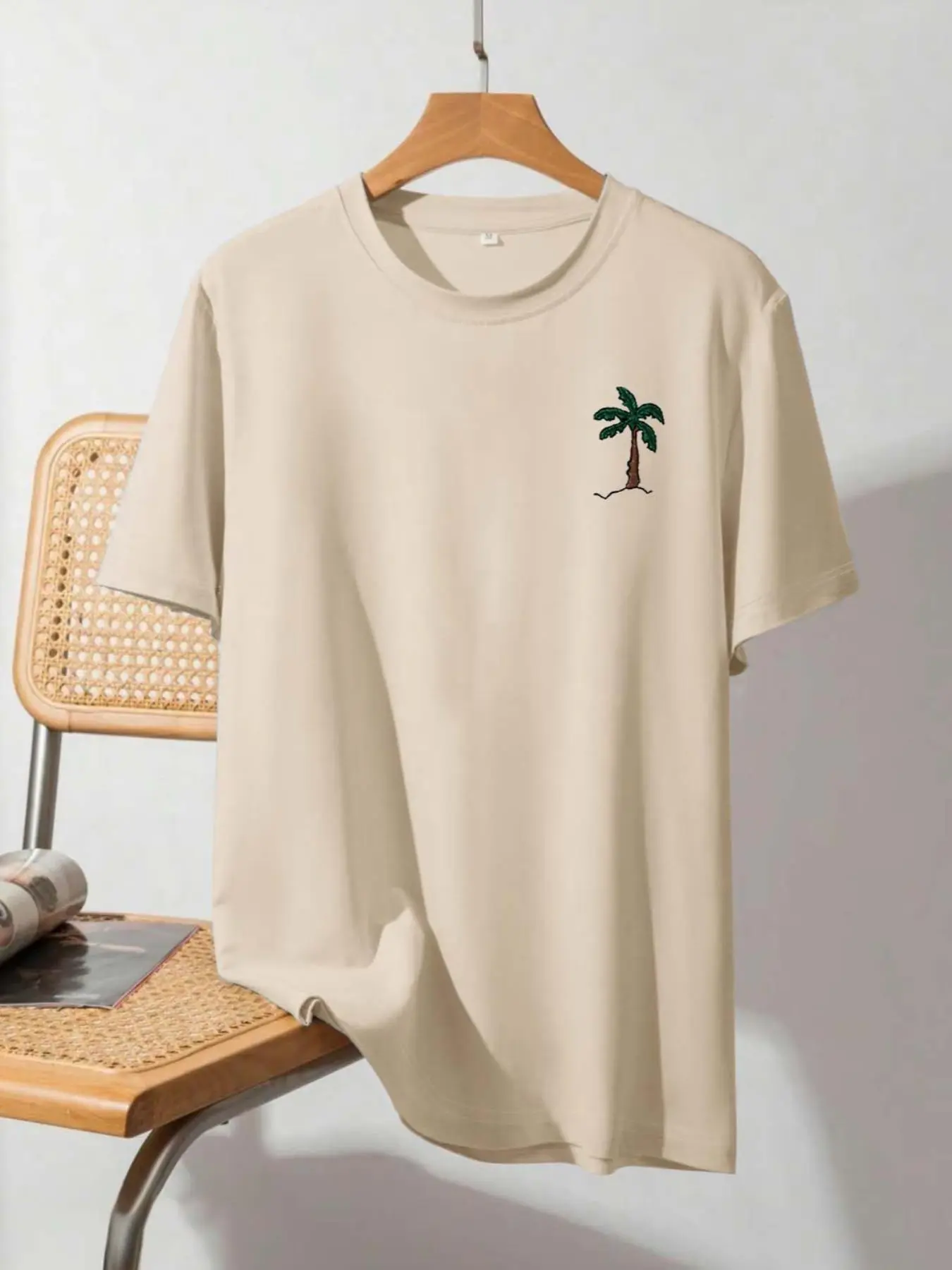 Men's Regular Fit Palm Tree Print Round Neck Tee, Casual Short Sleeve Crew Neck T-shirt for Summer, Fashion Men's Top for Daily Wear, Tropical, Casual Summer Style