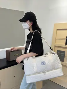 Off-White Diamond Quilted Expandable Mother-and-Child Bag Travel Bag Weekender Bag with Separate Wet/Dry Compartments and Independent Shoe Compartment Ideal for Short Business Trips and Fitness Outfits