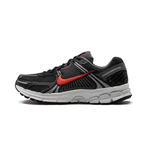 Air Zoom Vomero 5 "Black Picante Red" FB9149 001