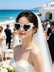 Elegant Bridal Sunglasses with Heart and Rose Design, Luxury Fashion Accessory for Wedding Photos, Ideal Gift for Bride