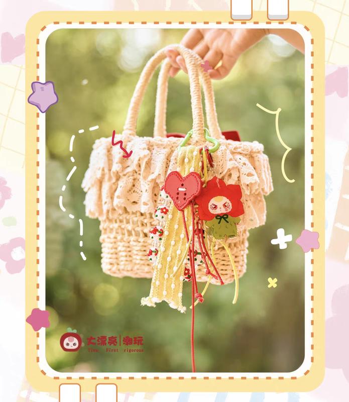 Baby three-Love Chain Time pendant