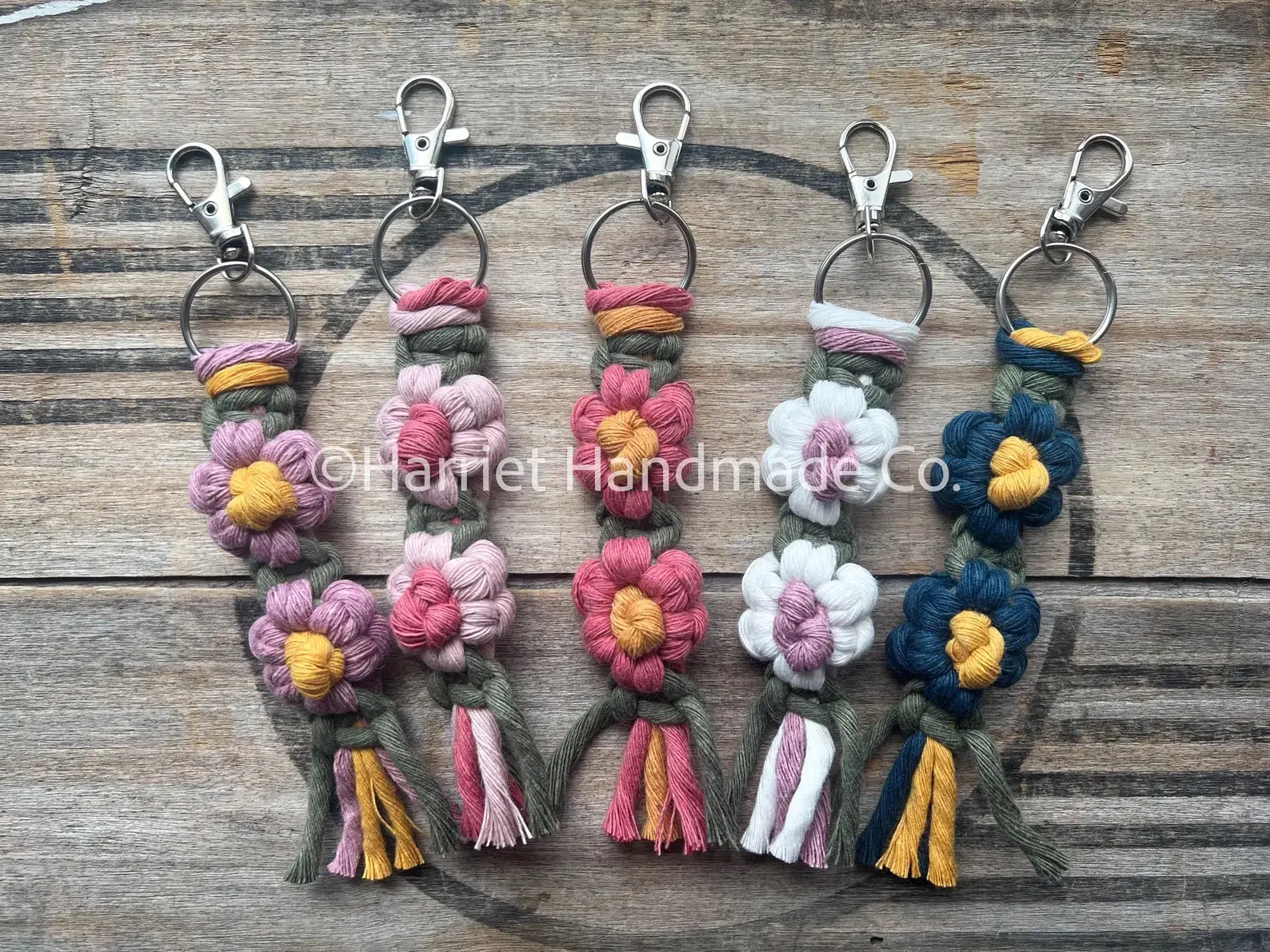 Handmade Double Daisy Chain Flower Macrame Key Chain Clip - bohemian boho accessories bridesmaid gift ideas sunflower floral cottagecore