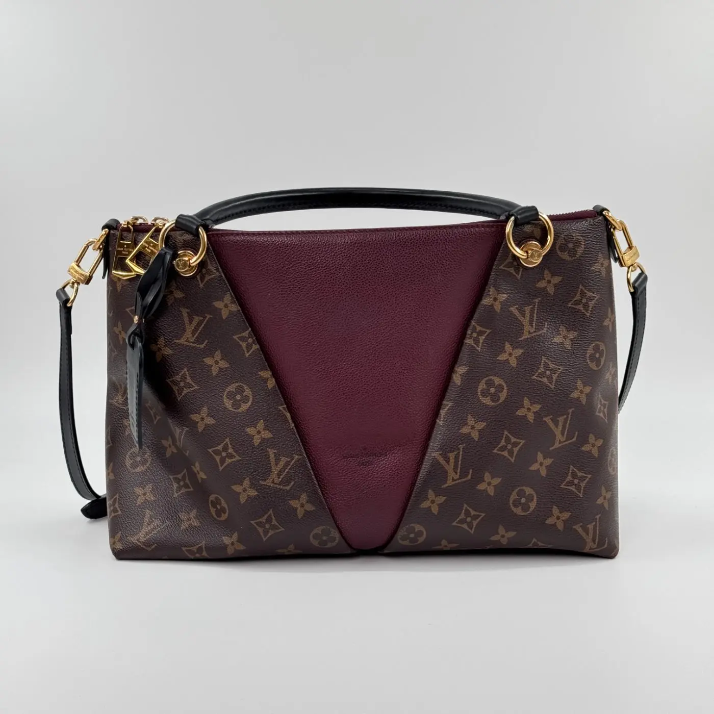 Pre-owned Louis Vuitton pvc Shoulder bags Pre‑owned V Tote MM Monogram Canvas Top Handle Crossbody Bag #4262911572992093