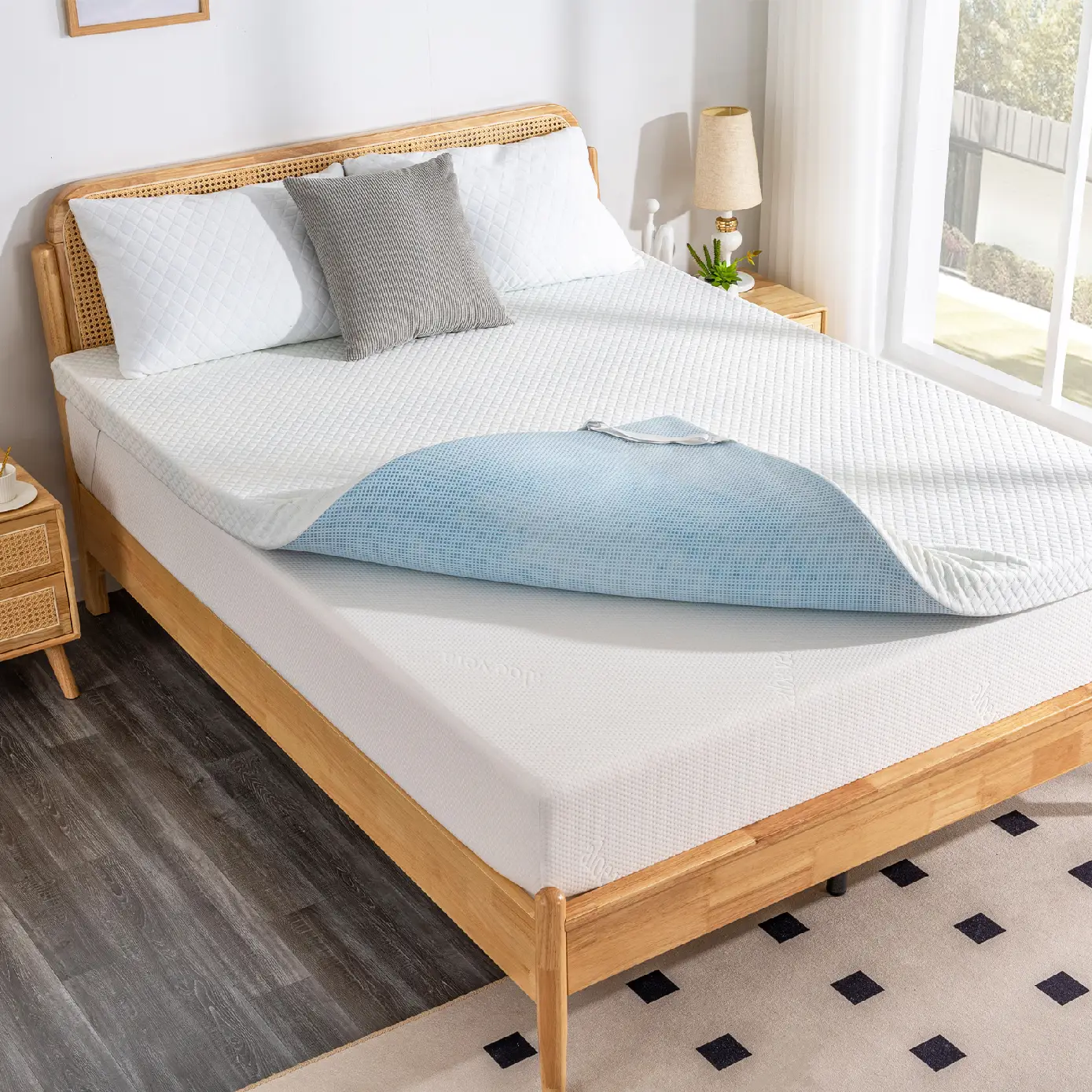 EGO Original White Mattress Topper, Gel Memory Foam for Cooling Sleep with Removable Fitted Cover, Ventilated Design, Twin Full Queen King Soft Pressu