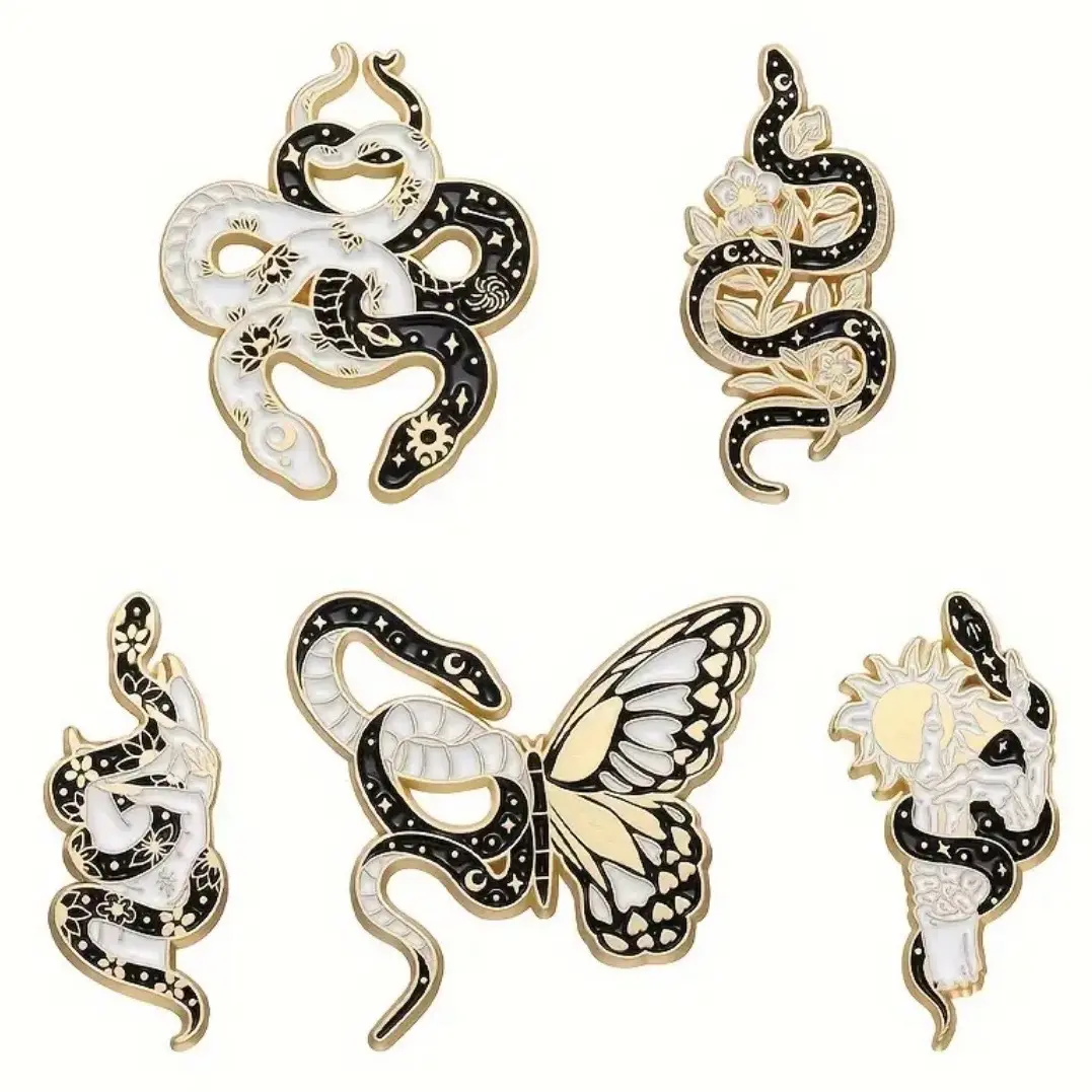Spooky snakes enamel pin Spooky snakes enamel pin