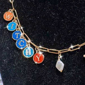 Feeling Witchy Vibes Ghost Halloween Charmed Necklace for Women Custom Charm Jewelry Paperclip Gold Necklace Design Fashion Lobster Clasp Cute Trendy Shine Metal Coating