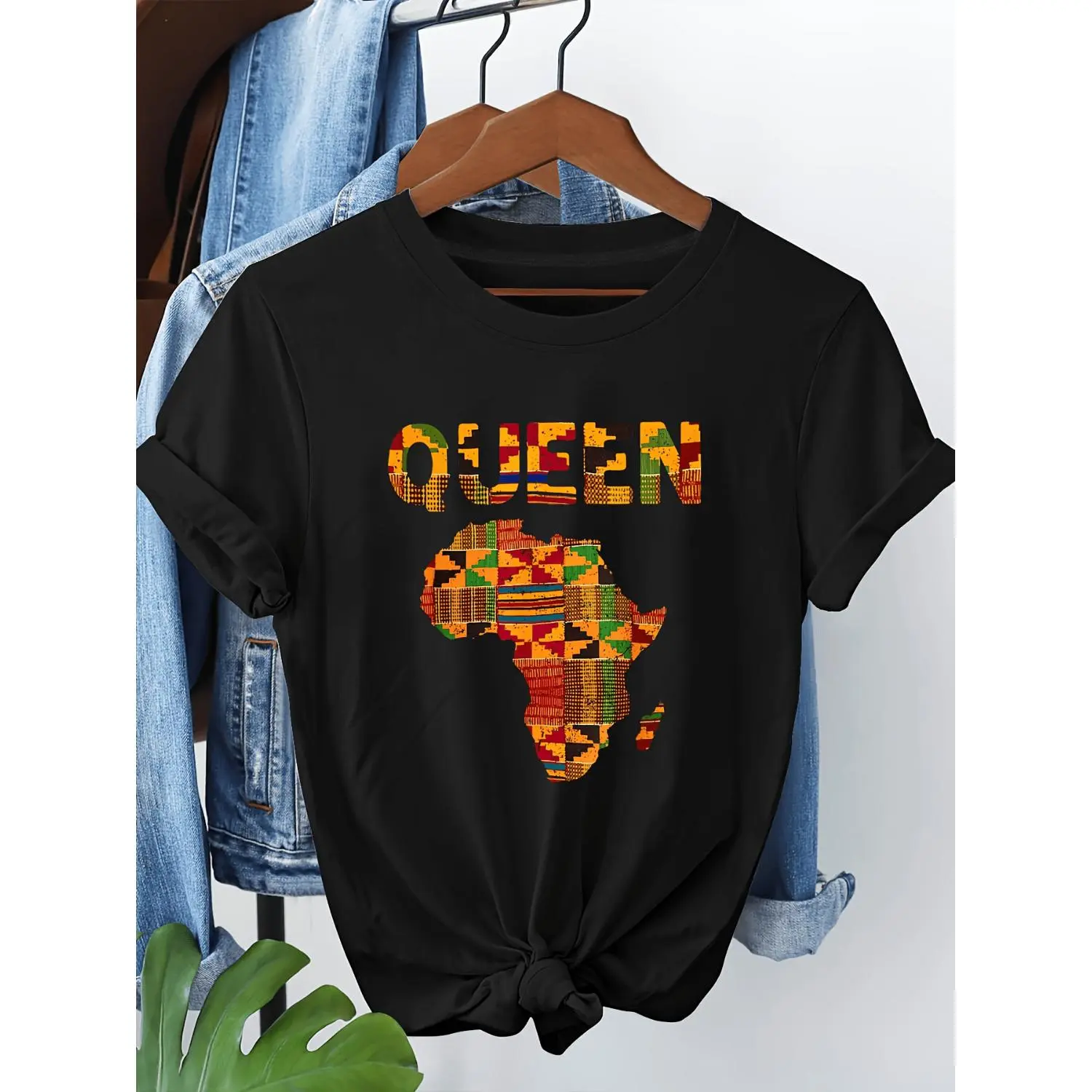 Mens and Womens Africa Map T-shirt with Kente Cloth Print Casual Comfortable Breathable Machine Washable African Cultural Apparel for Year-round Wear