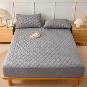 Hotel-Grade 3-Piece Mattress Protector Set With pillowcase Waterproof Breathable Deep Pocket Soft Fitted Cover for Single Double Beds Machine Washable Comfortable Year-Round Use