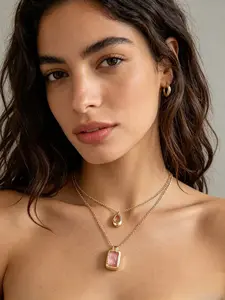 Fashion Elegant Double Layer Pendant Necklace, Multi-Layer Chain for Parties, Business, and Vacations, Zinc Alloy Material