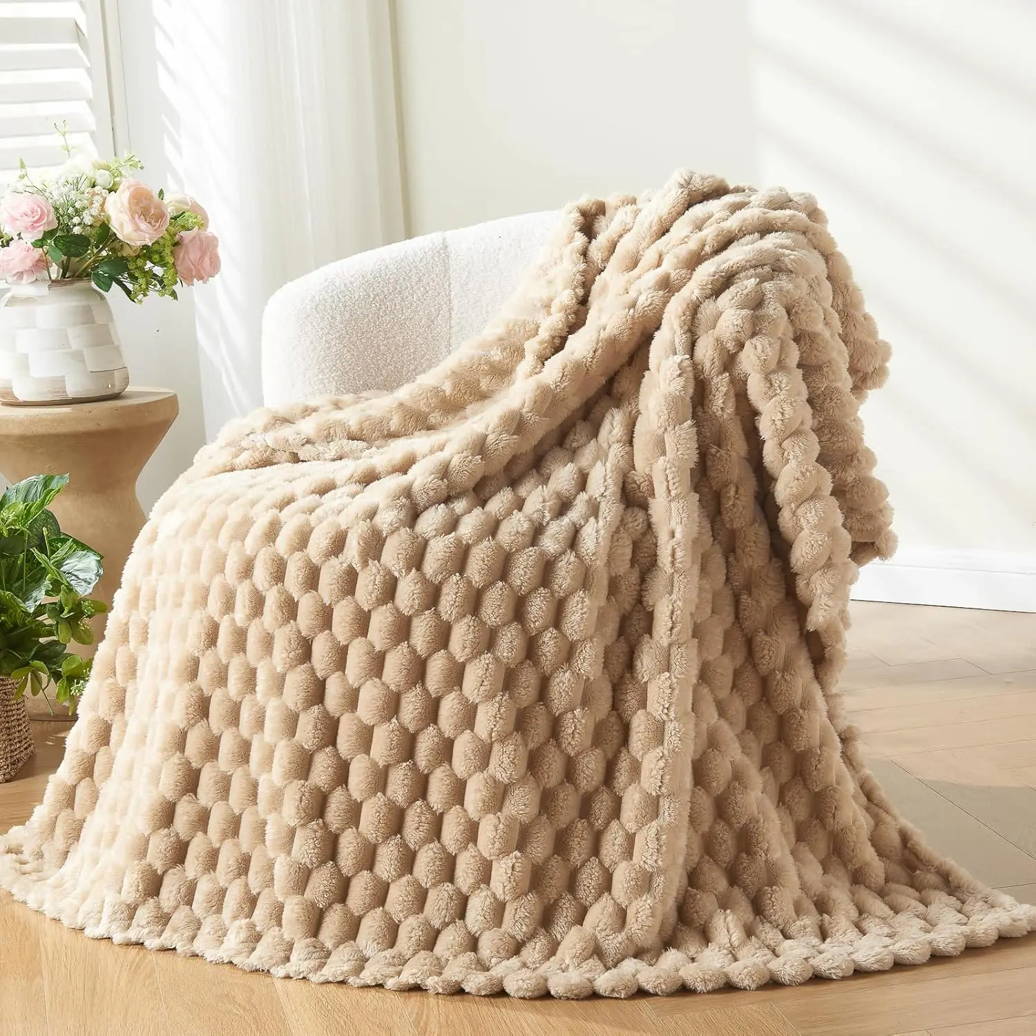 Premium Silky Flannel Throw - Brown, 50x60", 350GSM, 3D Stylish Jacquard Print, Lightweight, Wrinkle-Resistant, Anti-Pilling, Durable, All-Seasons, Machine-Washable, Ideal for Father's Day Gifting