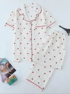 Plus Size Cherry Print Lapel Neck Pajama Set, Casual Comfy Short Sleeve T-shirt & Pants PJ Set, Women's Sleepwear for Summer, Pyjama Set