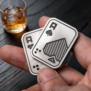 Adult Stress Relief Poker Push Toy, Metal Poker Slide Block, Magnetic Push Card, Cool Office Gadget, Perfect Gift for Boys