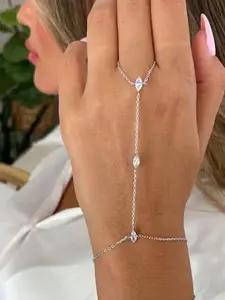 Boho Style Bracelet for Women, Single Piece, Rhinestone and Crystal Design, Rhinestone Decorated Bracelet, Elegant Fine Chain Finger Bracelet, Perfect Jewelry Accessory or Gift